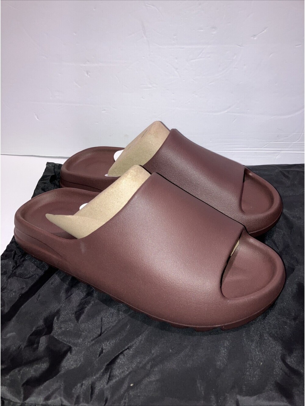 Yeezy YS-01 Slides Men’s Size 13 Brown Fudge Color NES With Bag NEW